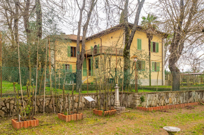 Villa in vendita a Cavriglia