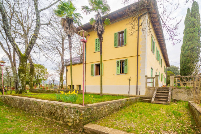 Villa in vendita a Cavriglia