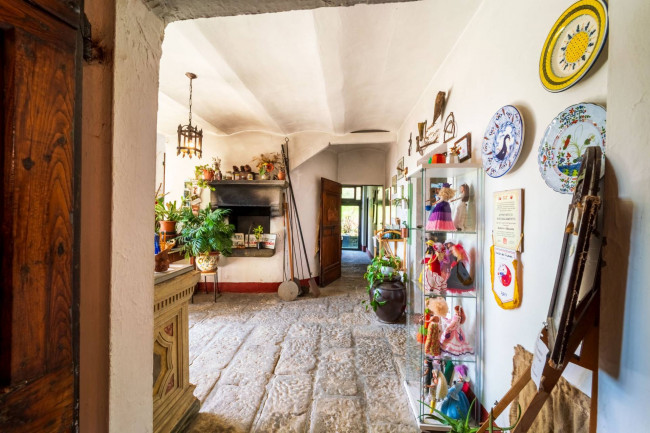 Cascina/Casale/Masseria in vendita a Castelfranco Piandiscò