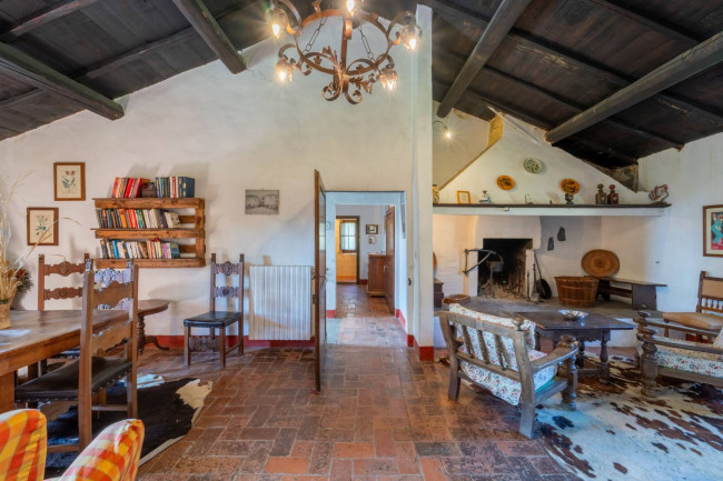 Cascina/Casale/Masseria in vendita a Castelfranco Piandiscò