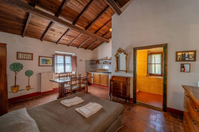 Cascina/Casale/Masseria in vendita a Castelfranco Piandiscò