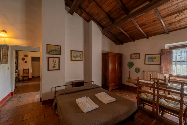 Cascina/Casale/Masseria in vendita a Castelfranco Piandiscò