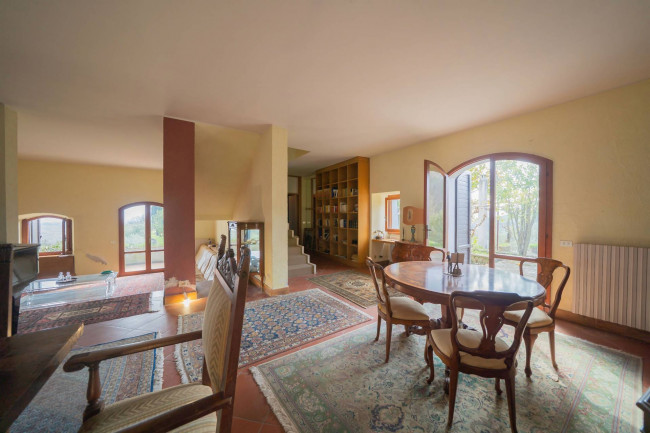 Casa colonica in vendita a Figline e Incisa Valdarno