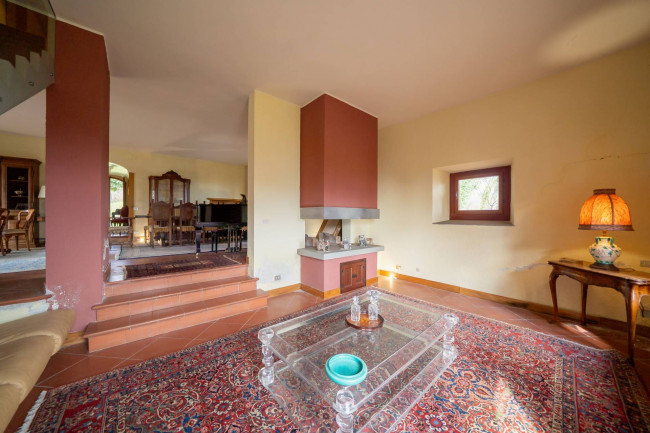 Casa colonica in vendita a Figline e Incisa Valdarno