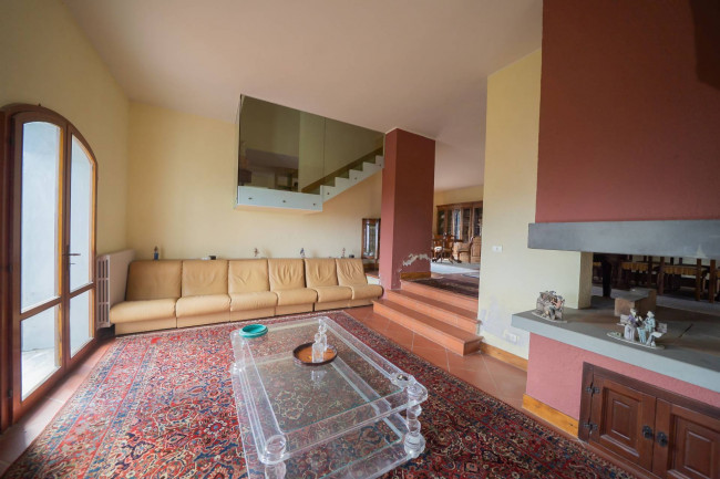 Casa colonica in vendita a Figline e Incisa Valdarno