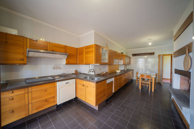 Casa colonica in vendita a Figline e Incisa Valdarno