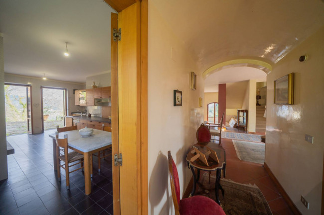 Casa colonica in vendita a Figline e Incisa Valdarno