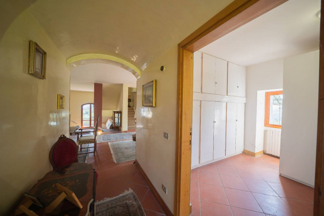 Casa colonica in vendita a Figline e Incisa Valdarno