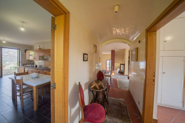 Casa colonica in vendita a Figline e Incisa Valdarno