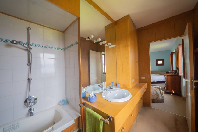 Casa colonica in vendita a Figline e Incisa Valdarno