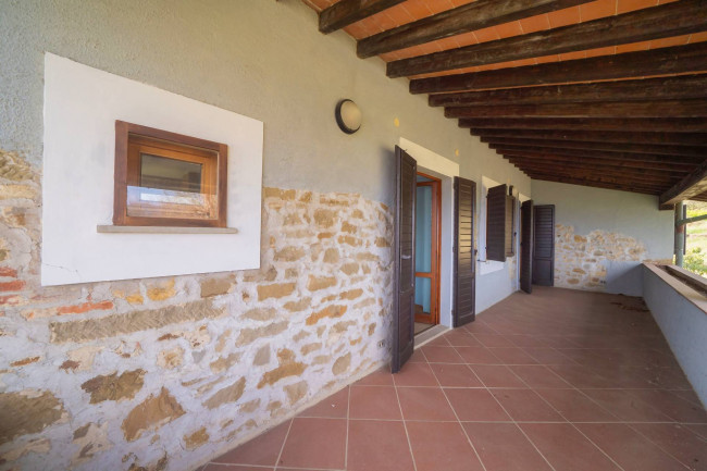 Casa colonica in vendita a Figline e Incisa Valdarno