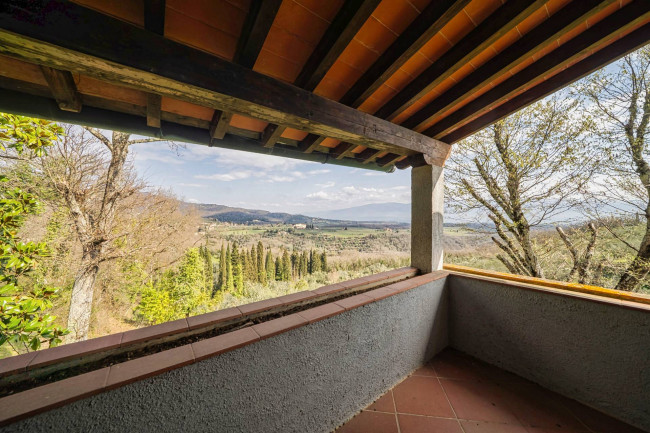 Casa colonica in vendita a Figline e Incisa Valdarno