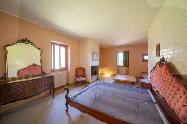 Casa colonica in vendita a Figline e Incisa Valdarno