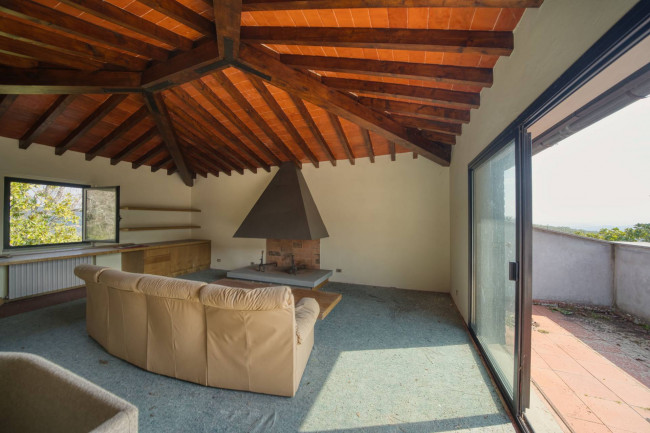 Casa colonica in vendita a Figline e Incisa Valdarno