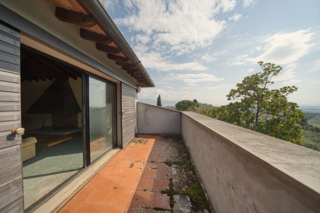 Casa colonica in vendita a Figline e Incisa Valdarno