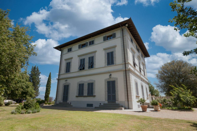 villa in vendita a Cavriglia