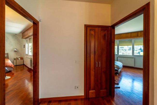 Villa in vendita a Reggello