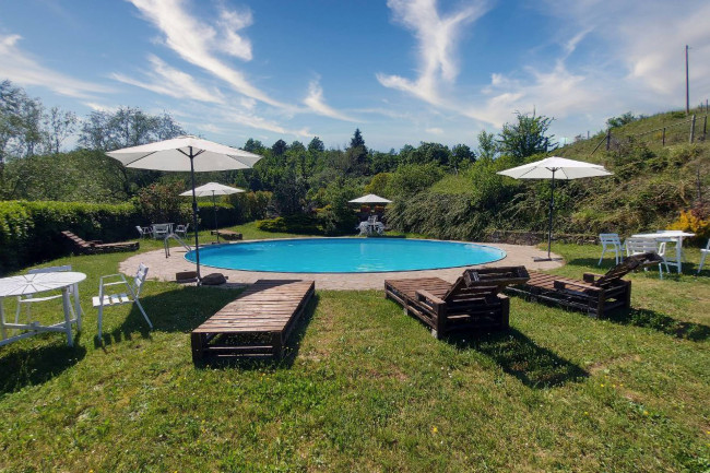 Cascina/Casale/Masseria in vendita a Castelfranco Piandiscò