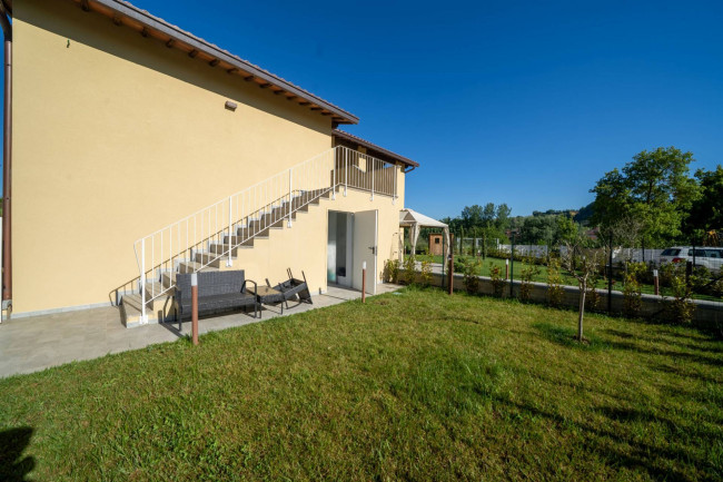 appartamento con ingresso indipendente in vendita a Castelfranco Piandiscò