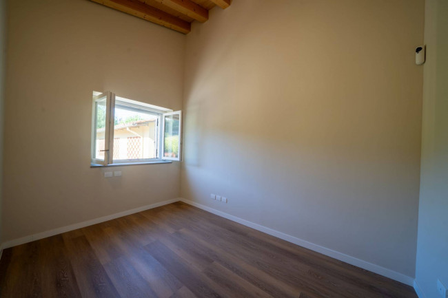 appartamento con ingresso indipendente in vendita a Castelfranco Piandiscò