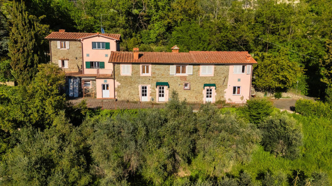 Cascina/Casale/Masseria in vendita a Reggello