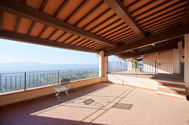 Cascina/Casale/Masseria in vendita a Reggello