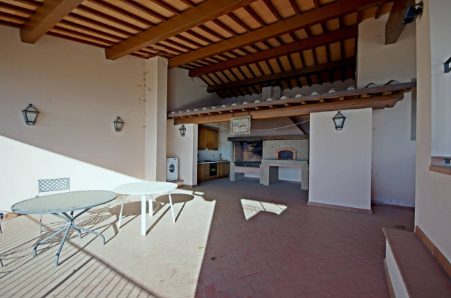 Cascina/Casale/Masseria in vendita a Reggello