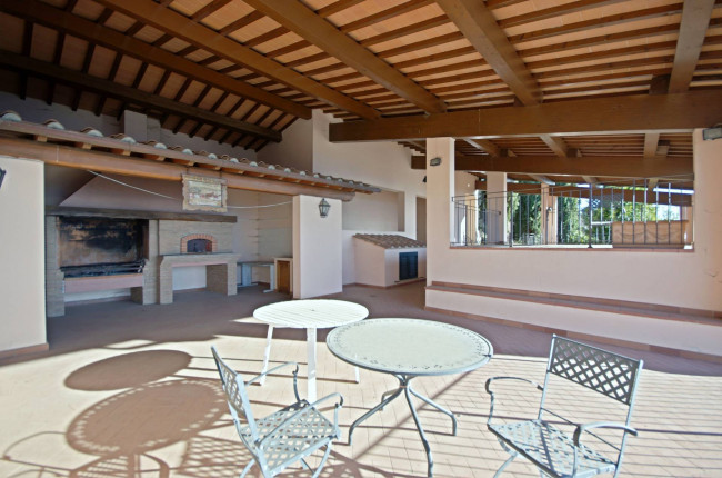 Cascina/Casale/Masseria in vendita a Reggello