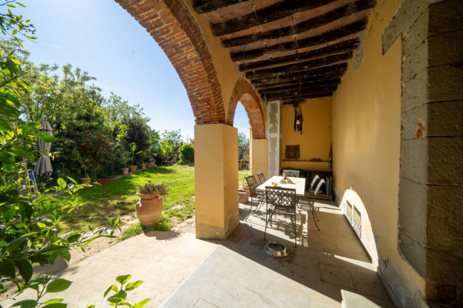 Casa colonica in vendita a Castelfranco Piandiscò