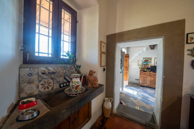 Casa colonica in vendita a Castelfranco Piandiscò
