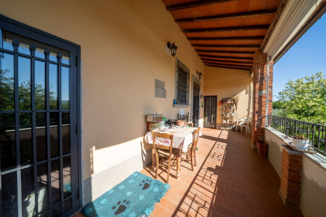 Casa colonica in vendita a Castelfranco Piandiscò