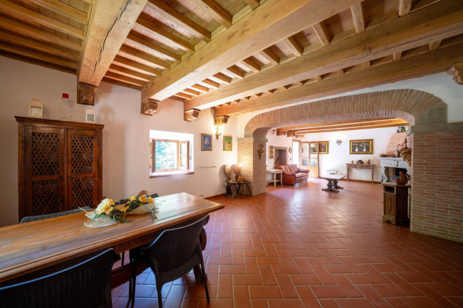 Villa in vendita a Reggello