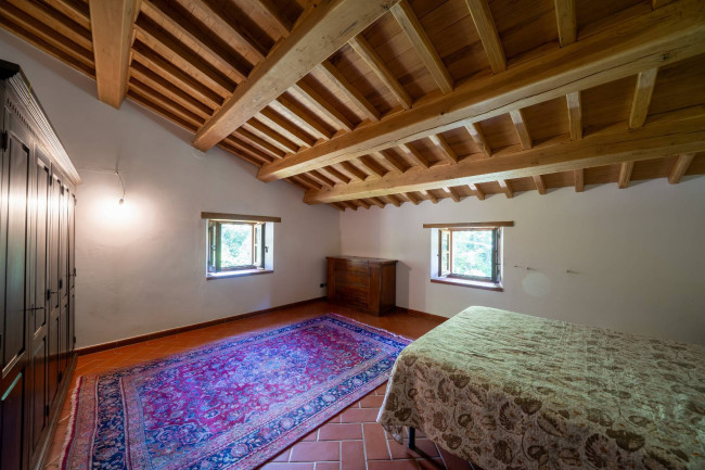 Casa semi indipendente in vendita a Reggello
