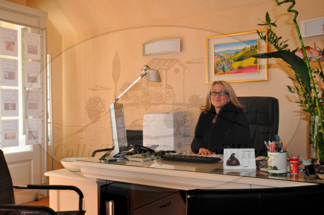 appartamento con ingresso indipendente in vendita a Reggello