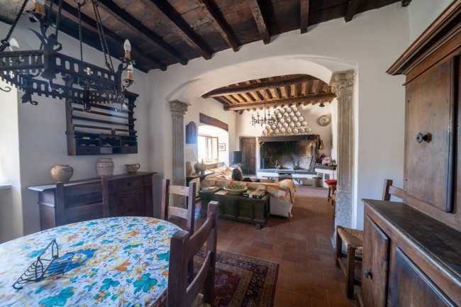 Cascina/Casale/Masseria in vendita a Greve in Chianti