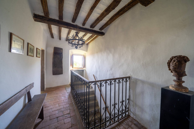 Cascina/Casale/Masseria in vendita a Greve in Chianti