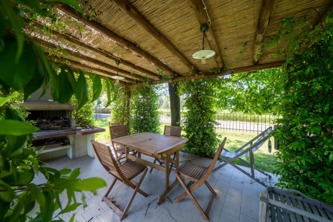 Cascina/Casale/Masseria in vendita a Terranuova Bracciolini