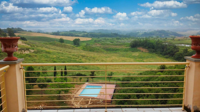 Cascina/Casale/Masseria in vendita a Terranuova Bracciolini
