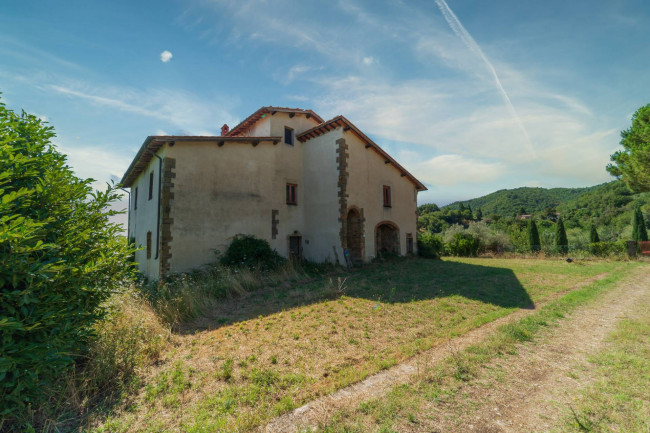 Casa colonica in vendita a Figline e Incisa Valdarno