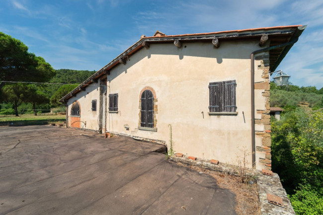 Casa colonica in vendita a Figline e Incisa Valdarno