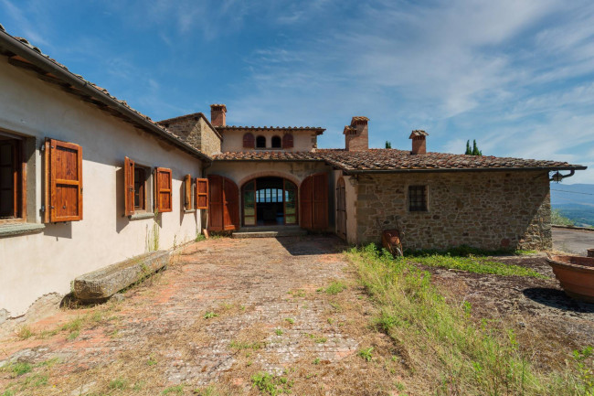 Casa colonica in vendita a Figline e Incisa Valdarno