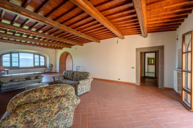 Casa colonica in vendita a Figline e Incisa Valdarno
