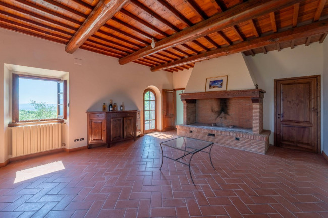 Casa colonica in vendita a Figline e Incisa Valdarno