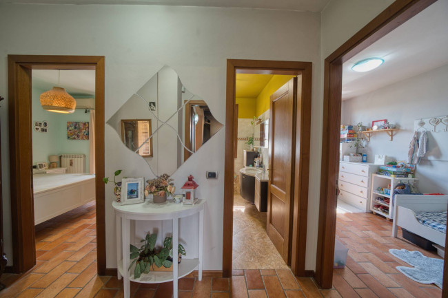 Casa semi indipendente in vendita a Reggello