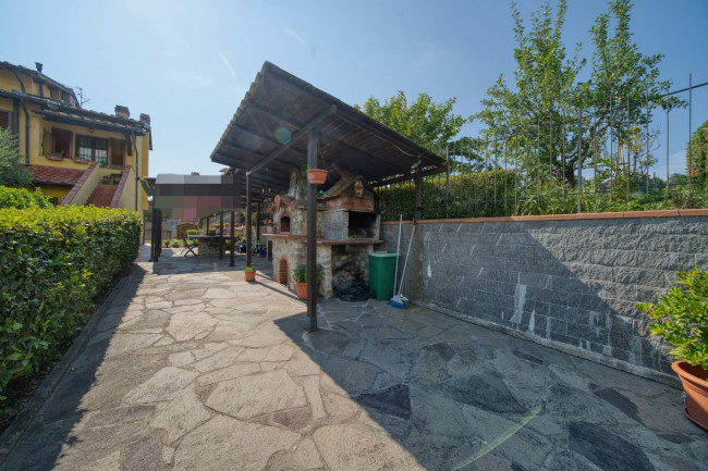 Casa semi indipendente in vendita a Reggello