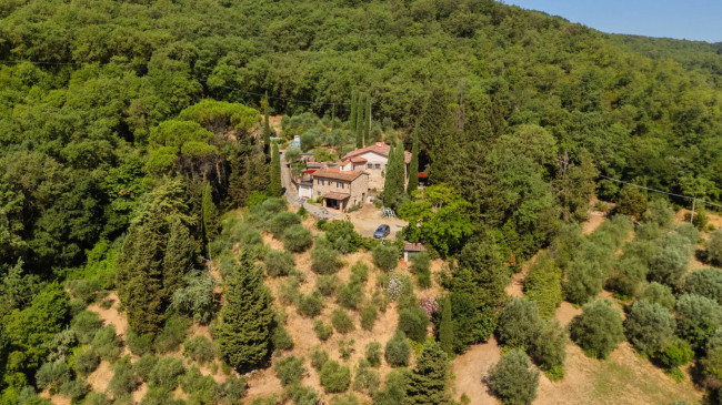 Casa colonica in vendita a Figline e Incisa Valdarno