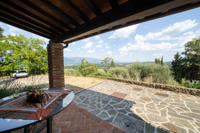 Casa colonica in vendita a Figline e Incisa Valdarno