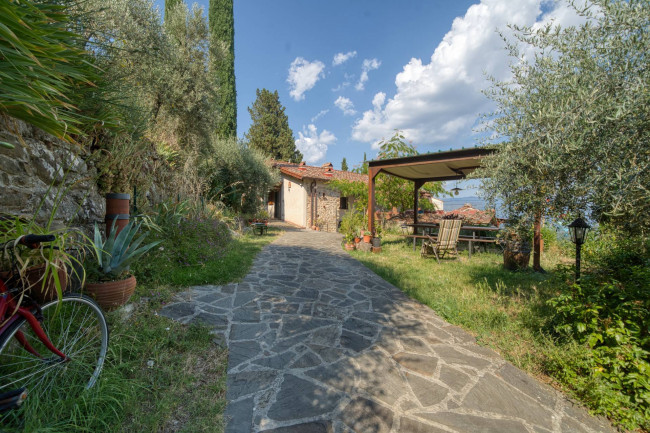 Casa colonica in vendita a Figline e Incisa Valdarno