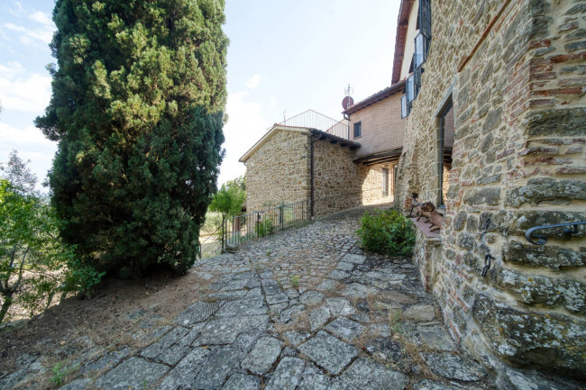 Casa colonica in vendita a Figline e Incisa Valdarno