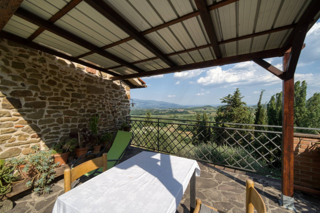 Casa colonica in vendita a Figline e Incisa Valdarno